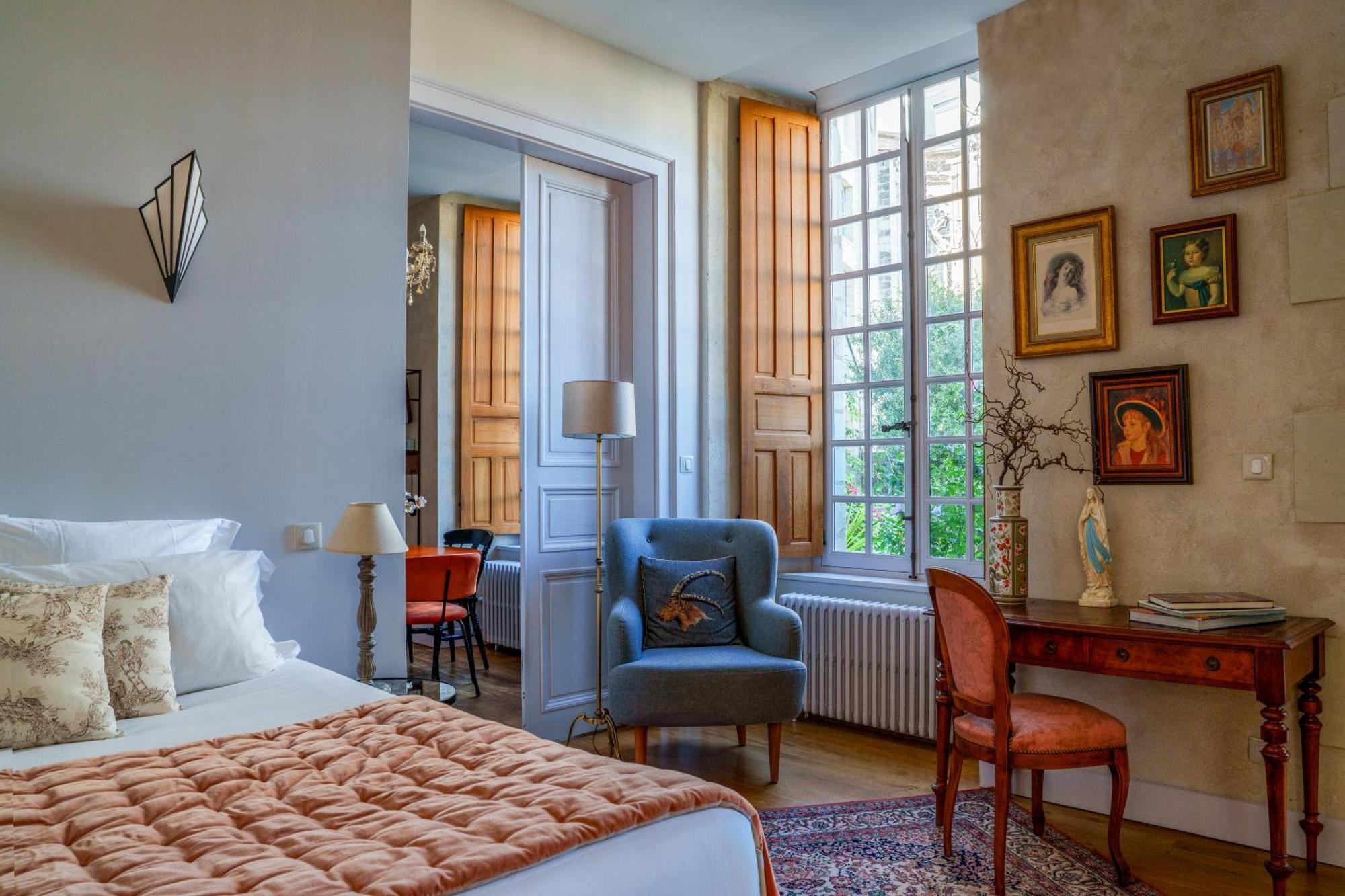 Appartement Raffine Vue Cathedrale, Jardin, Wifi Tours Bagian luar foto