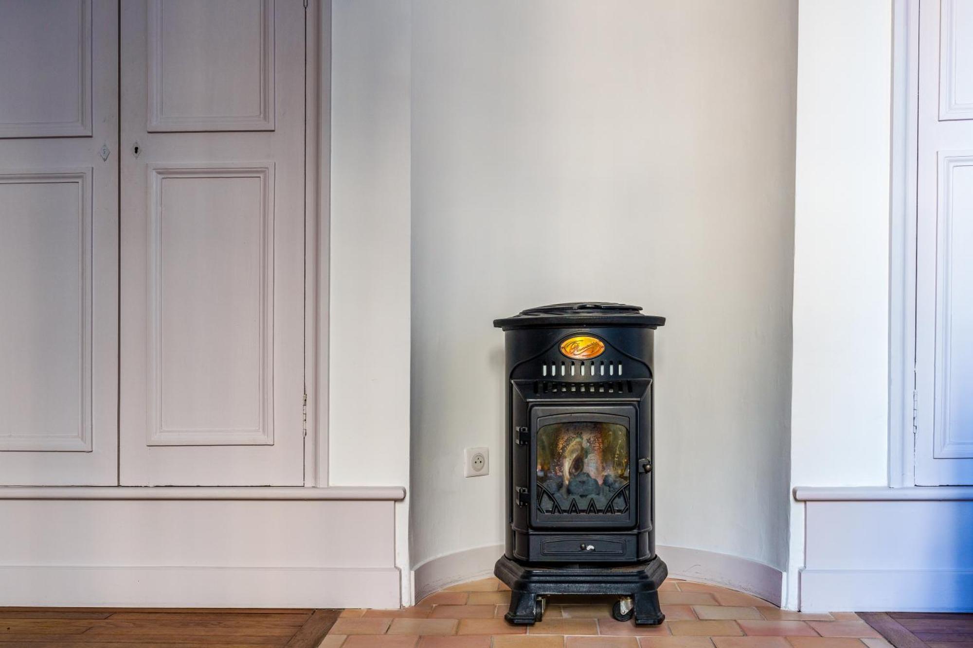 Appartement Raffine Vue Cathedrale, Jardin, Wifi Tours Bagian luar foto